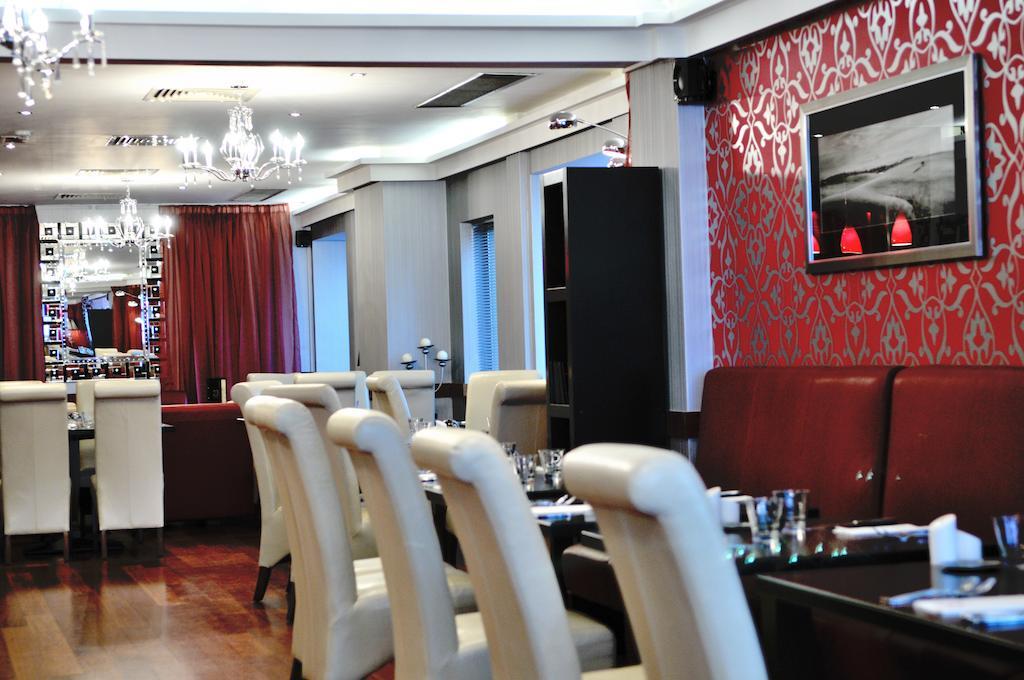 The Balmoral Hotel Newry Exterior photo